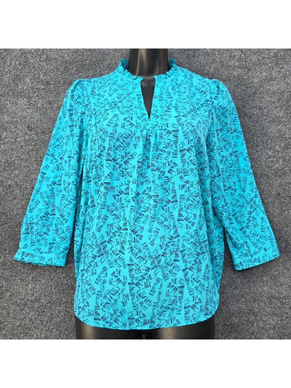 Worthington Abstract Geo Split Neck Blouse PS Turquoise Boho Vacation Minimalist